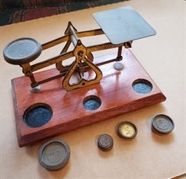 Antique scale and weights