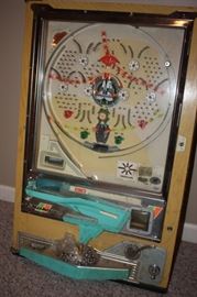 Japanese pin ball machine (vintage)