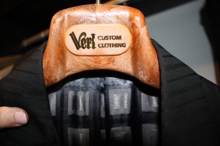 Verl Custom clothing