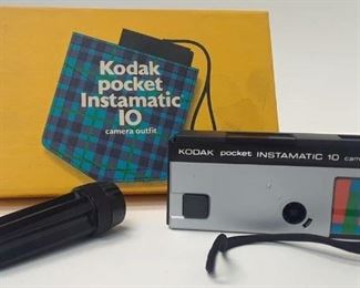 VINTAGE KODAK POCKET INSTAMATIC 10 CAMERA IN ORIGINAL CASE LA6084 https://www.ebay.com/itm/123750997296