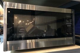 Sharp Carousel Microwave Chrome And Black Lot #LAQ3002 Send your Shipper https://www.ebay.com/itm/113732698104