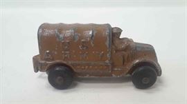 VINTAGE brown metal army wagon 3" RR5064 https://www.ebay.com/itm/113732393896