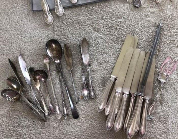 A Collection of Vintage Silver Plated Flatware B