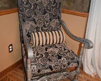 2ND BEAUTIFUL ACCENT CHAIR