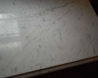 MARBLE TOP