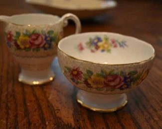 ROYAL STANDARD CREAMER/SUGAR
