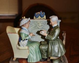 NORMAN ROCKWELL FIGURINE