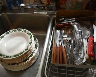 FLATWARE, DISHES