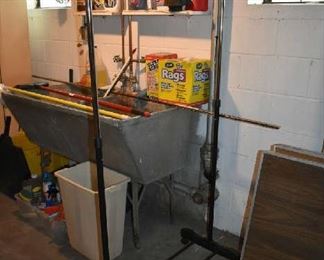 CLOTHING RACK