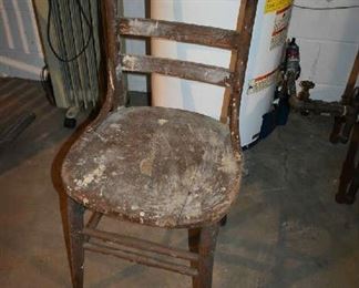 WOOD CHAIR