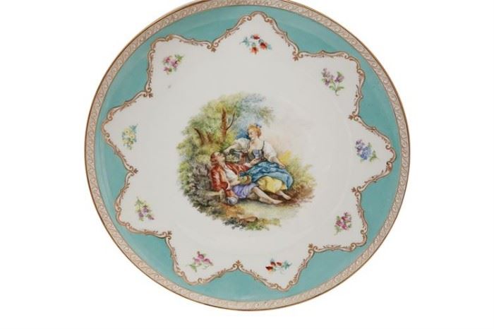 107. DRESDEN Porcelain Cabinet Plate in Turquoise