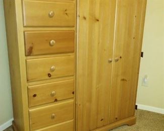 7 drawer/2 door armoire