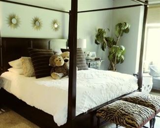 King size poster bed