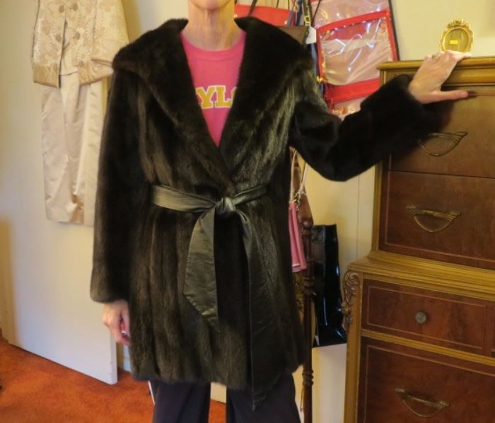 Black Diamond Mink - Sakowitz
