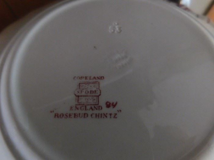 142 Copeland English Spode "Rosebud Chintz" china set