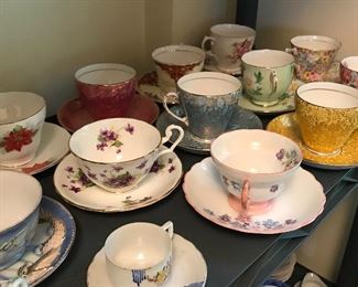 Vintage teacups and saucers