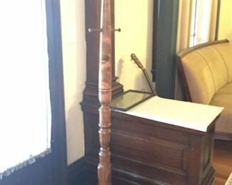 Very nice solid wood hall tree.