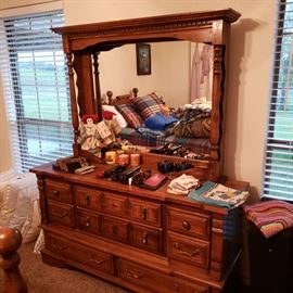 Oak bedroom set