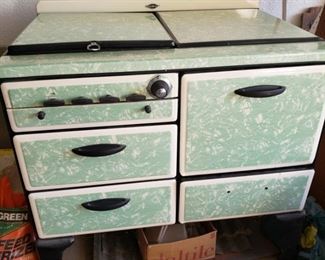 we have the handle for the bottom right drawer