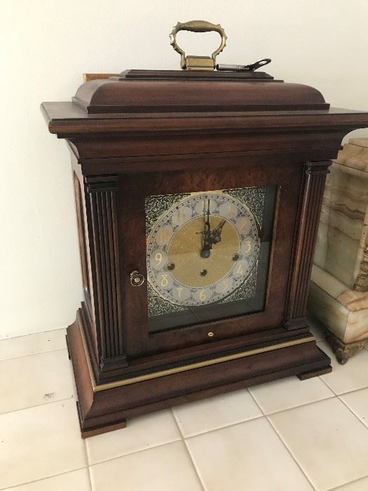 Howard Miller mantle clock $ 80.00 (not running)