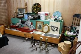 Andirons, carved birds, artwork