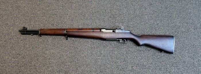 LOT # 30- SPRINGFIELD M1 GARAND RIFLE                             AUCTION ESTIMATE - $1,000.00 - $1,400.00                                                     CALIBER 30.06, WWII ERA WITH ALL MATCHING NUMBERS FOR THAT YEAR AND IN VERY GOOD CONDITION, SERIAL # 3795102