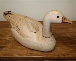 LOT # 44-2 - TOM TABER HAND CARVED AND SIGNED DUCK                                                                                                         AUCTION ESTIMATE - $100.00 - $200.00