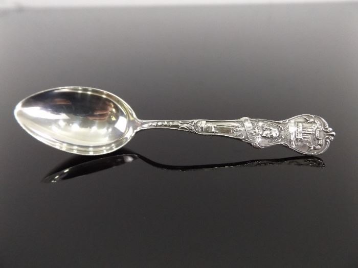 Antique .925 Sterling Silver St. Louis Souvenir Spoon
