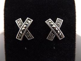 .925 Sterling Silver Art Nouveau Bow Earrings