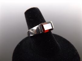 .925 Sterling Silver Faceted Garnet Ring Size 7