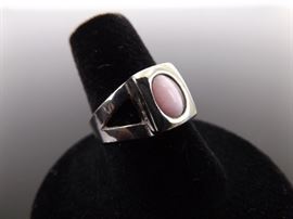 .925 Sterling Silver Pink Cat's Eye Chrysoberyl Cabochon Ring Size 7