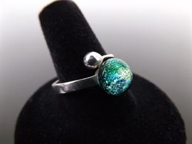 .925 Sterling Silver Green Dichroic Art Glass Ring Size 8.5