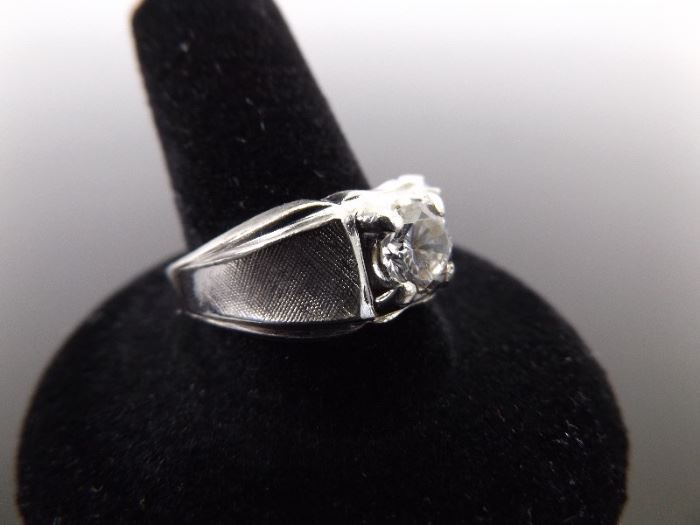 .925 Sterling Silver Faceted Crystal Ring Size 11.25
