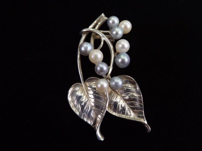 Antique .925 Sterling Silver Cultured Pearl Flower Brooch
