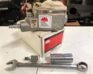 3 Snap On Tools and Mac Spark Plug Cleaner Tool
