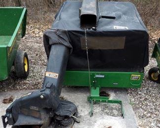 John Deere Collection/ Bagger Cart Model #MC519, ID #MOO579XO93816