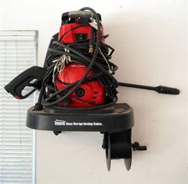 HSDS 1500 PSI Electric Power Washer With Wall Mount