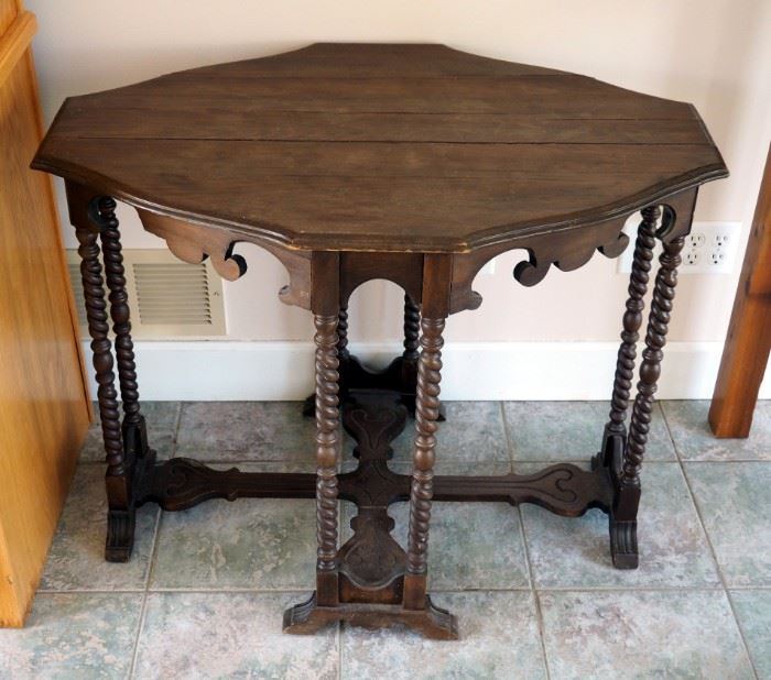 Antique Parlor Table, 29" x 37" x 25"