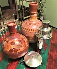 pottery shaker