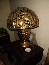 gold metal lamp-wow