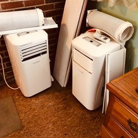 Portable Air conditioners units like new