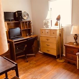 computer desk, monitor, screens
