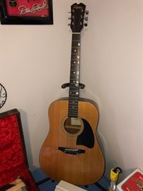 Lyon guitar w/ case