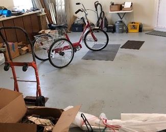 Like new 3 wheel bike