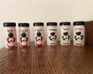 Black Americana spice shakers