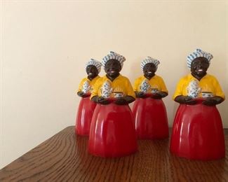 F&F Black Americana plastic salt and pepper shakers 