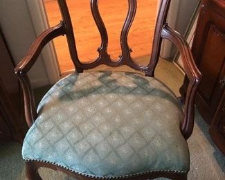 Arm chair