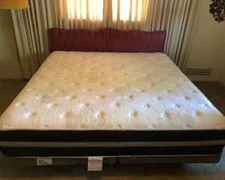 King size bed