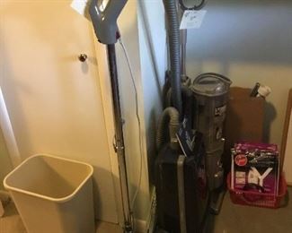 Trashcan, Hoover vacuum cleaner