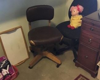 TV tray, two office chairs